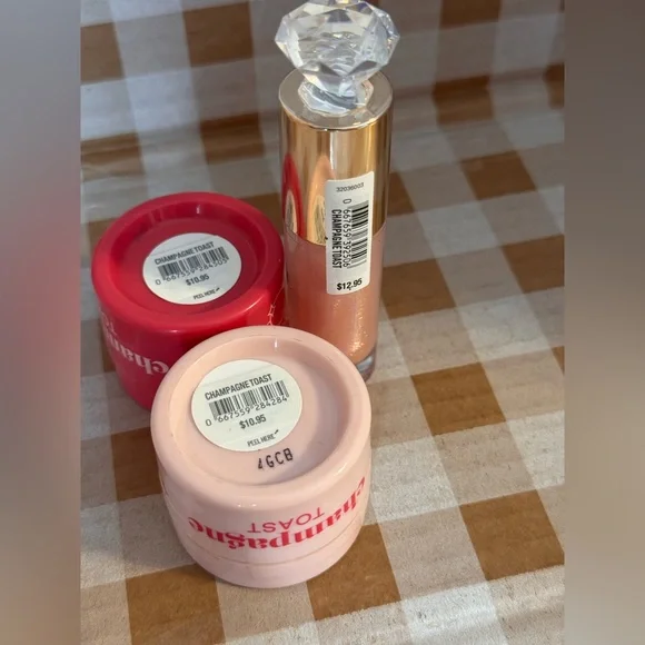 NEW B&BW Champagne Toast 5 piece set w/ lip mask & scrub,lip oil,hand/body cream - Picture 4 of 4